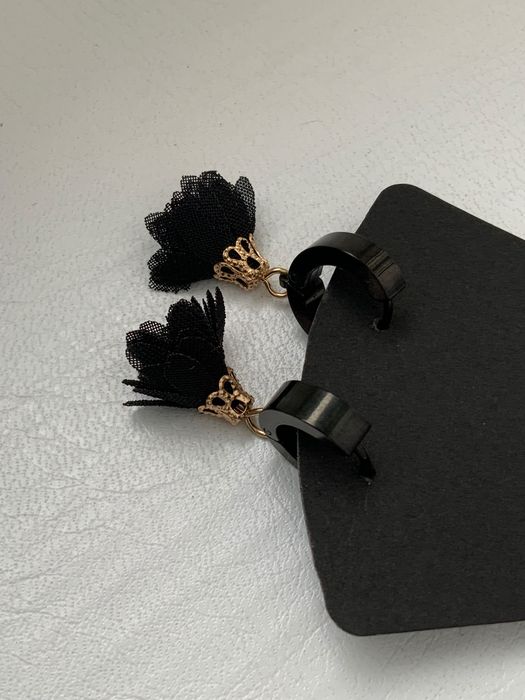 Czarno złote kolczyki black flowers gothic style