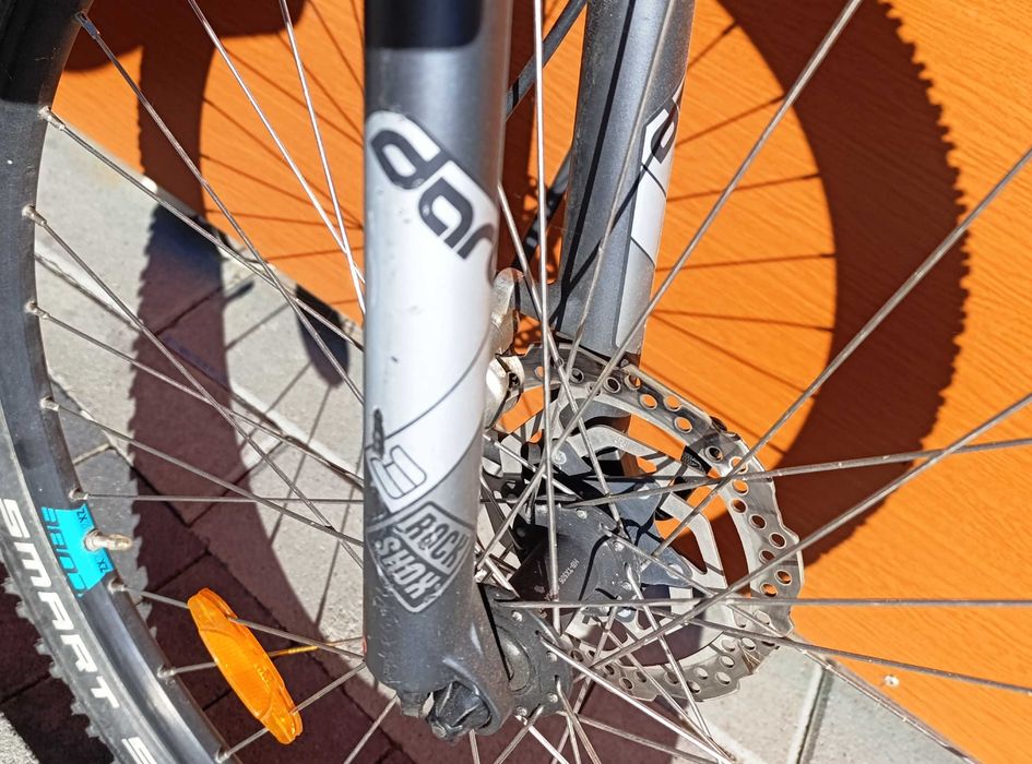 Продам велосипед 27.5" Specialized Rockhopper SL