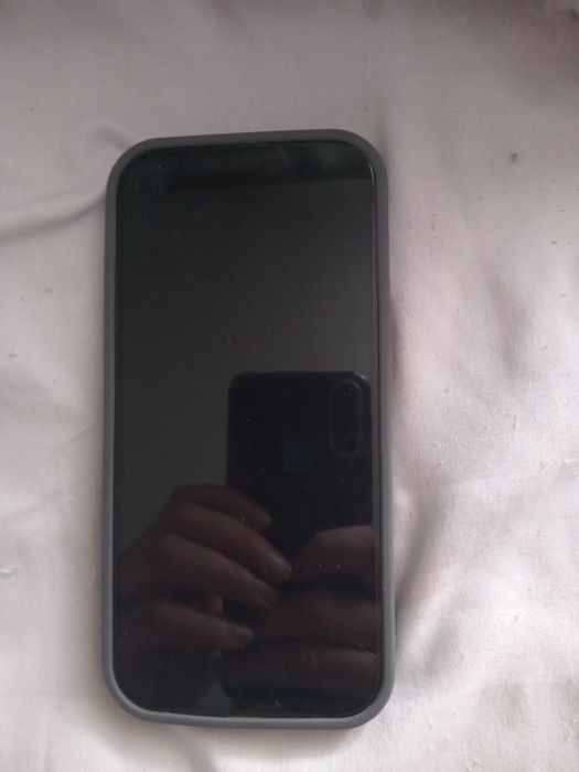 Смартфон iPhone 16 Pro 256gb