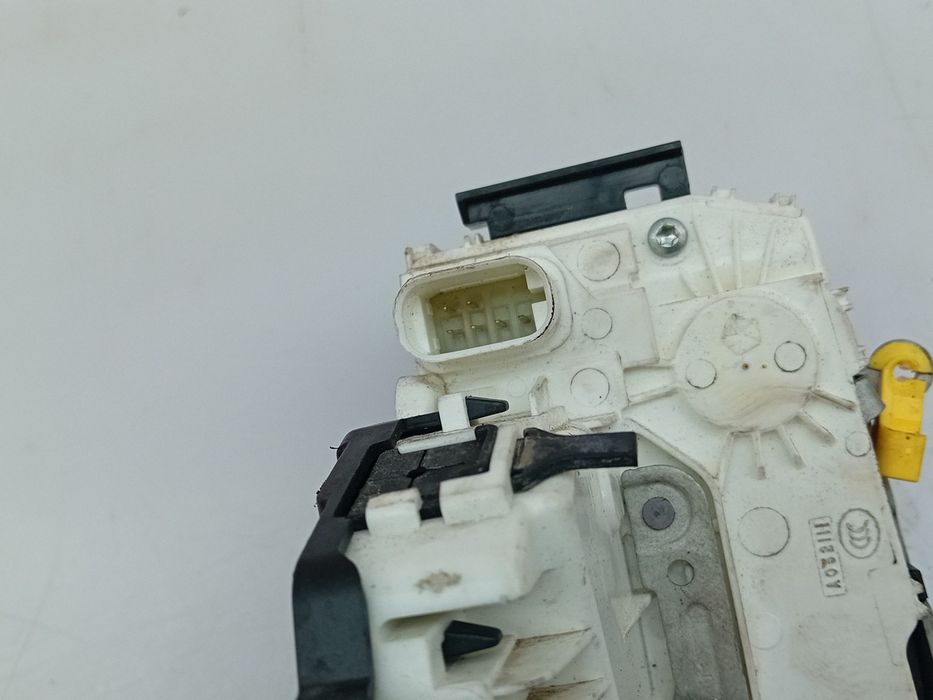 Fechadura / fecho porta frente esquerdo JEEP Compass (MK49)