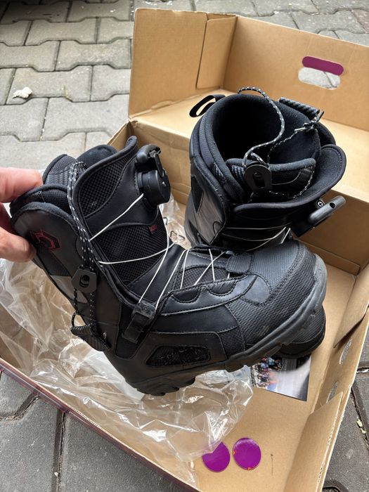 Buty snowboardowe 42,5