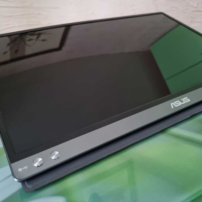 Монітор Asus MB16AC