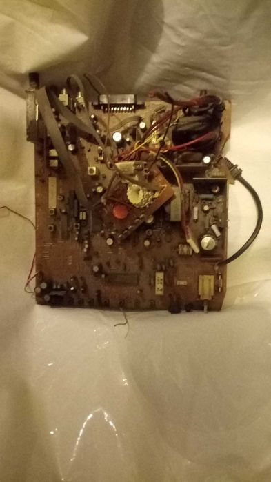 Платы ТВ и ПК на запчасти