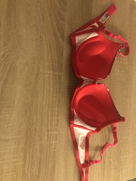 Nowe 2 biustonosze push-up rozm. 85B
