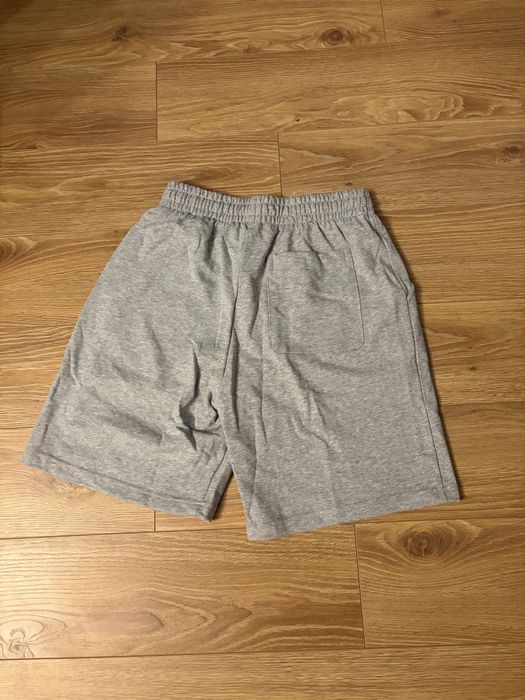 Stüssy x BAPE szare spodenki