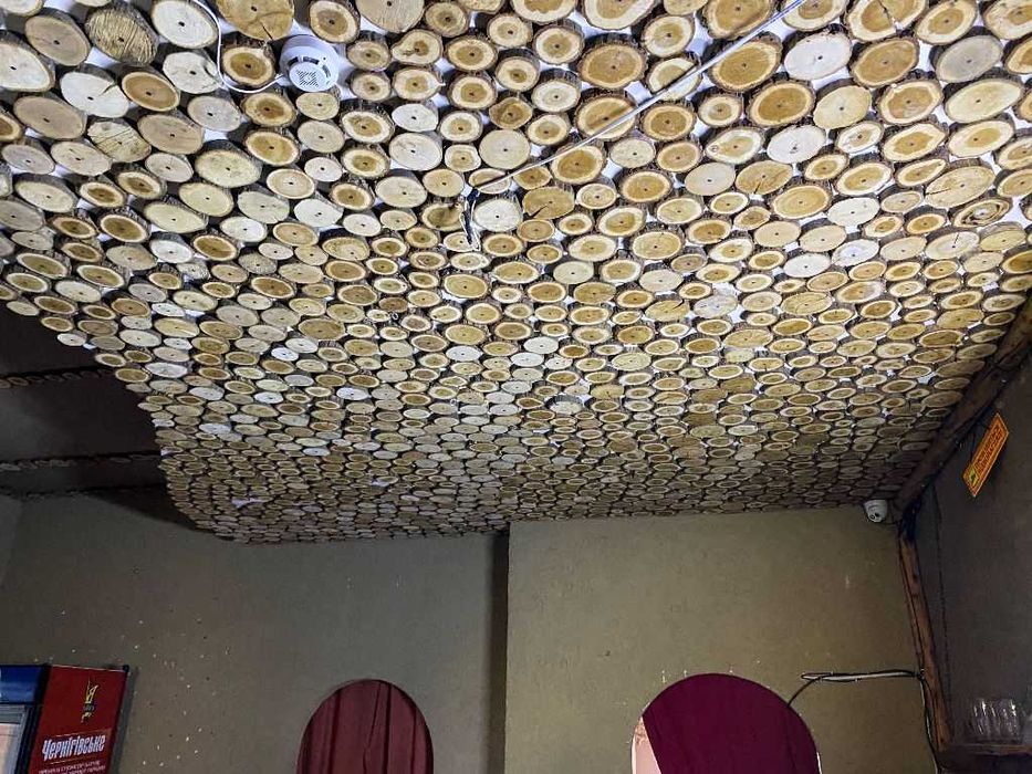 Продаж кафе біля міського озера