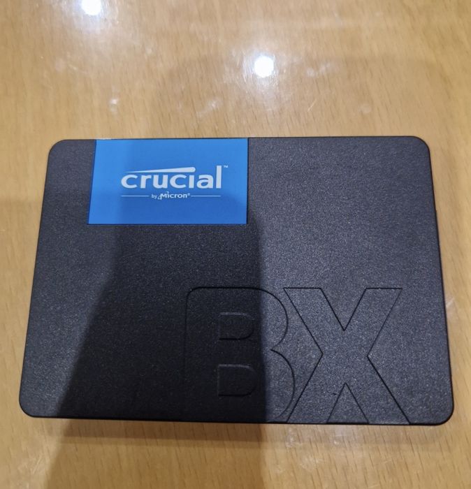 Ssd Crucial 240GB sata3 мала нароботка  Ssd диск для ноутбука або системного блока