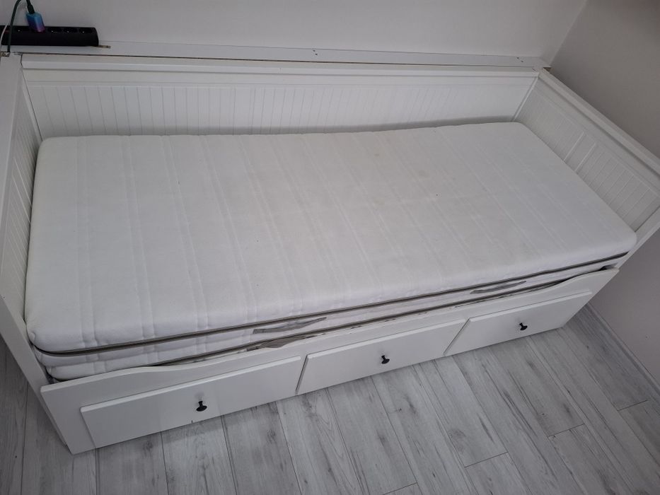Łożko HEMNES IKEA rozkładane 160x200