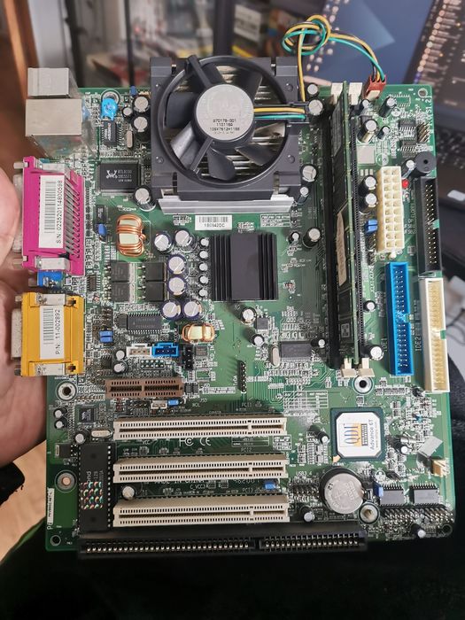 Motherboard QDI Advance 6T, Socket 370, with Tualatin CPU/RAM64550552396161123