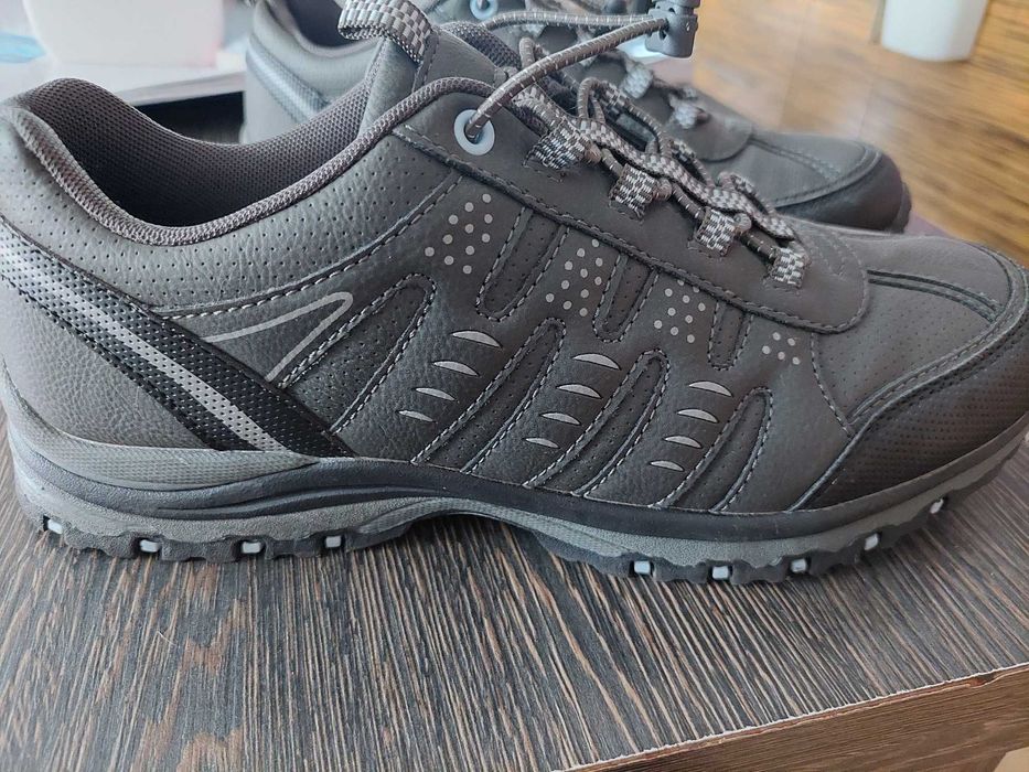 buty sportowe NOWE rozmiar 40