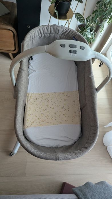 Chicco Hug baby 4w1