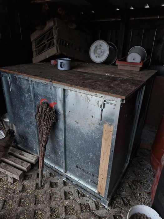 Skrzynio paleta  metalowa