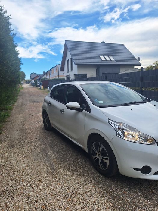 Samochód Peugeot 208