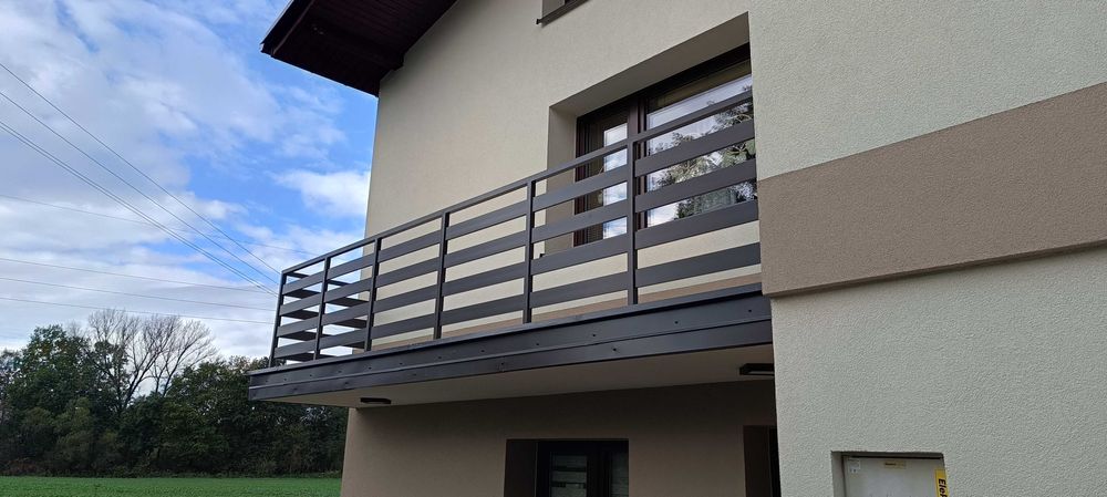 Balustrady metalowe i aluminiowe | Nowoczesny design | Montaż