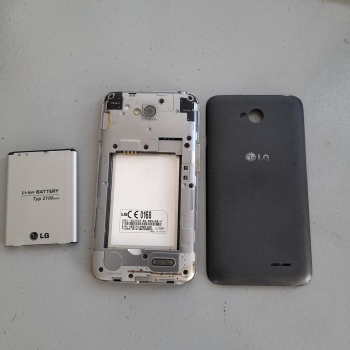 Telemovel Lg D280N