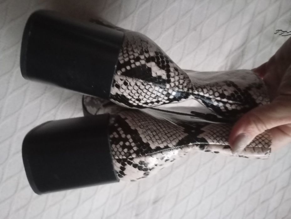Miss Selfridge 41r NOWE botki skóra węża 27cm panterka