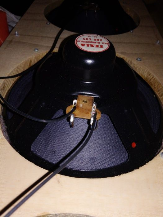 Динамики из акустики Тесла