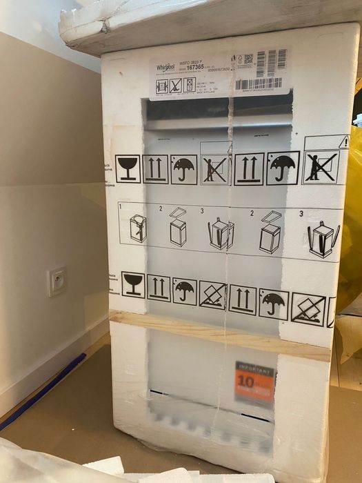 Zmywarka wolnostojaca Whirlpool nowa