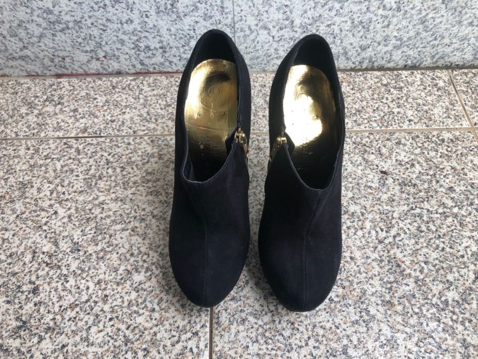 Botins Salto Alto camurça