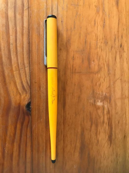 Caneta de tinta permanente Rotring Artpen - Edição limitada