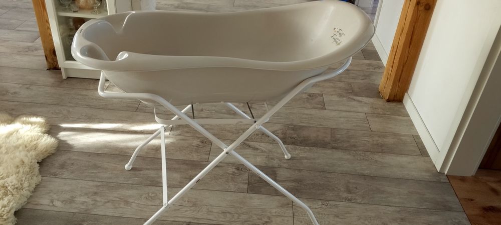 2 wanienki ze stojakiem