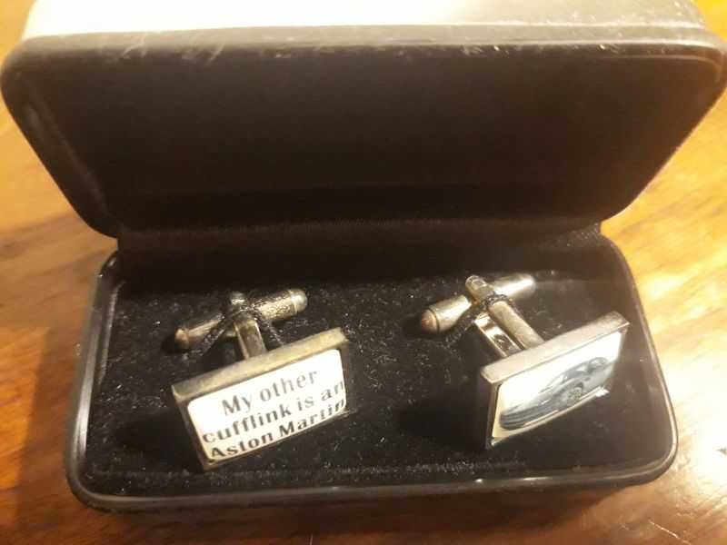 Ozdobne spinki dla mężczyzny