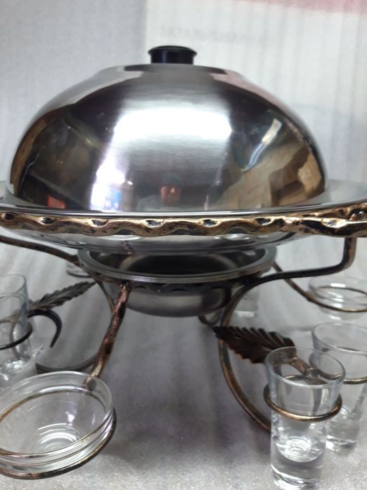 Продам садж кованый лучший подарок +щипцы +крышка.