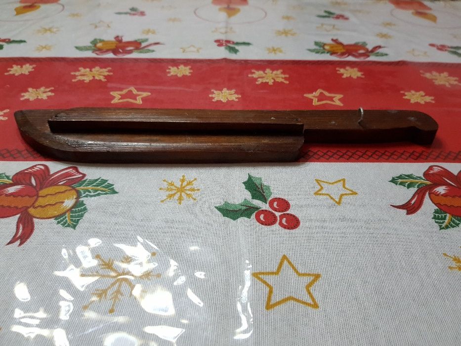 Suporte de facas em madeira