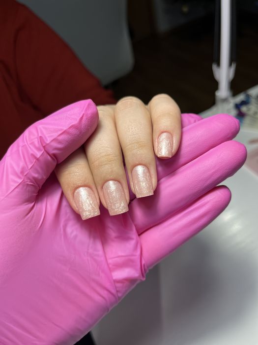 Маникюр качественно и быстро