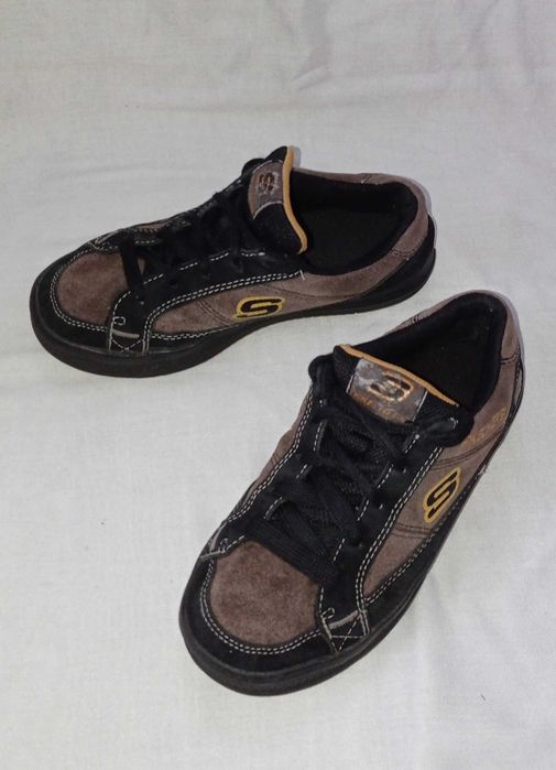 Кеди шкіряні, замшеві