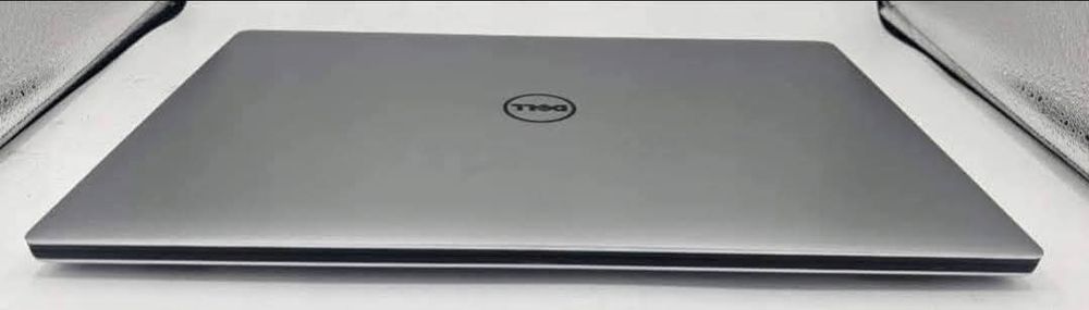 Dotykowy laptop Dell precision 5520 15,6"