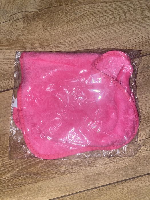 Ręcznik do zmywania makijażu nowy