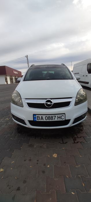 Продам Осель зафіра б 2006 1.9 дизель