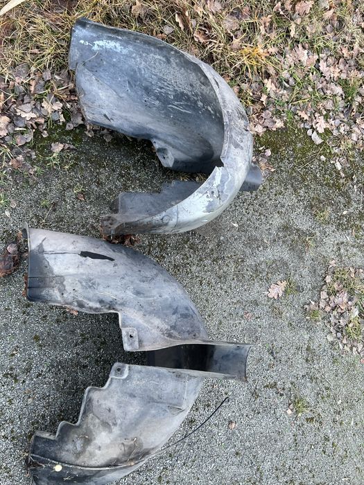 Продам підкрилки до bmw e39