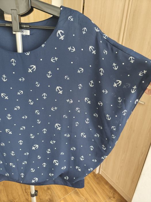 Bluzka stan idealny Bonprix kotwice 44