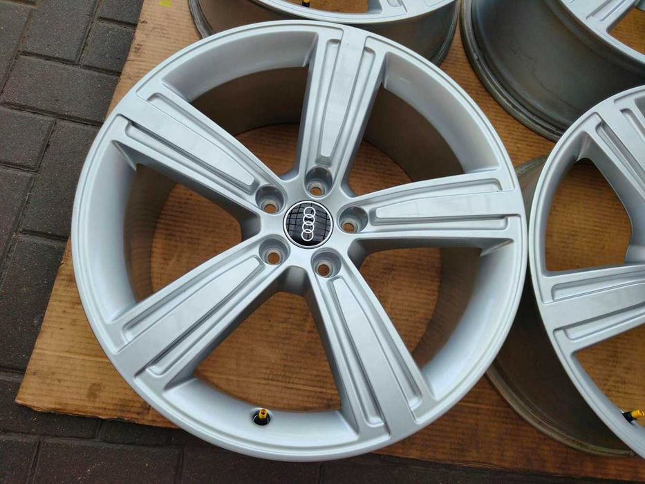 5x112 ALUFELGI R19 AUDI A6 C8 C7 Q5 Q3 A4 B9 A8 D5 A7 A5 NOWE ET32 8j