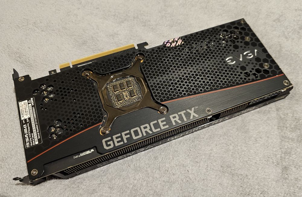 Видеокарта EVGA RTX 3080 XC3 ULTRA GAMING 10Gb