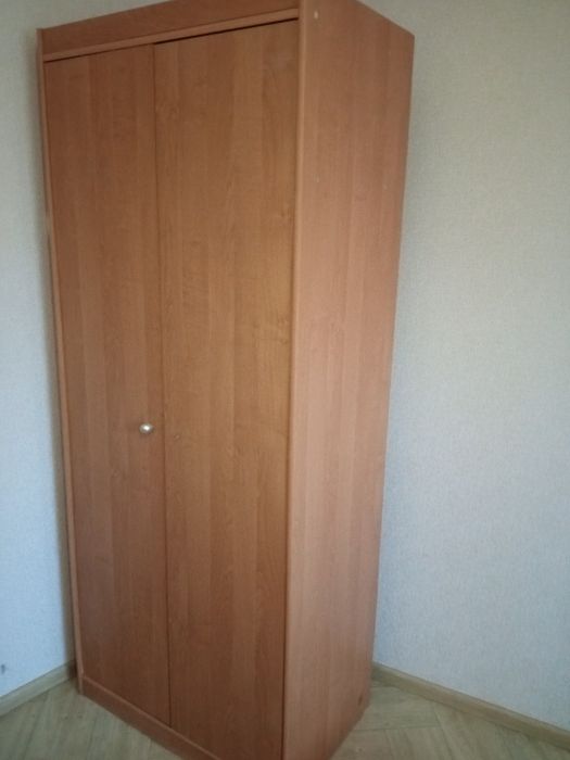 Не дорого, погодинно, подобово, Лушпы.