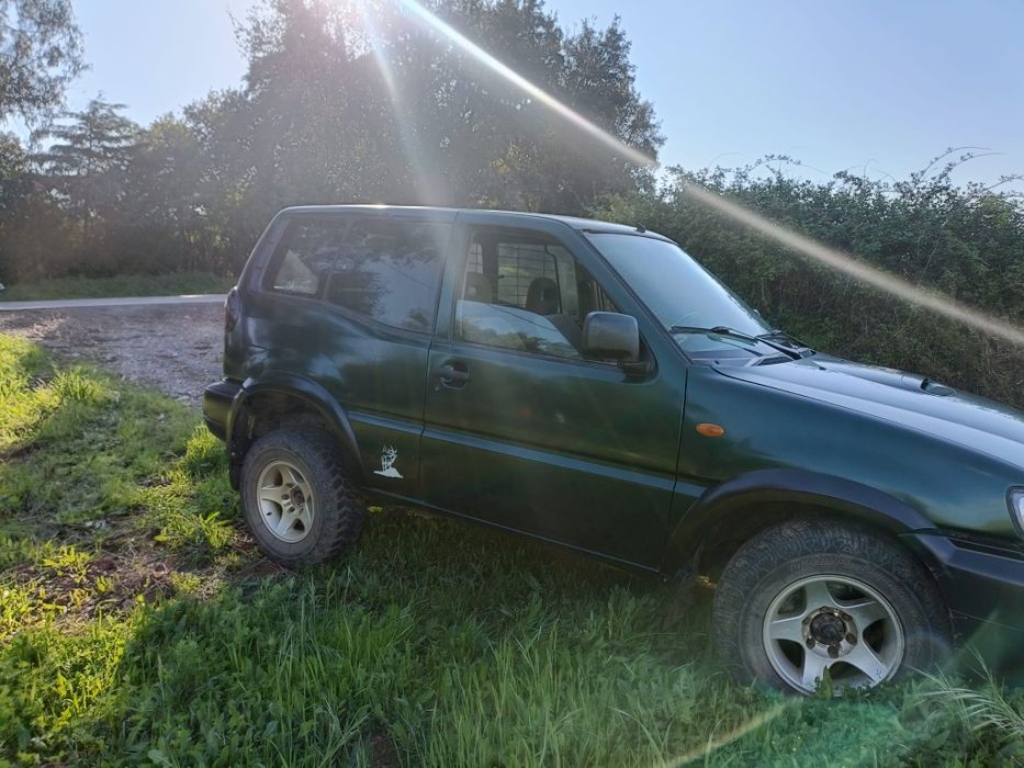 Vendo Nissan Terrano 2.7