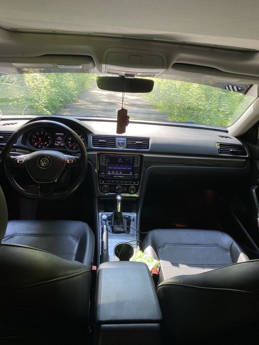 Passat b8 1.8бензин , автомат