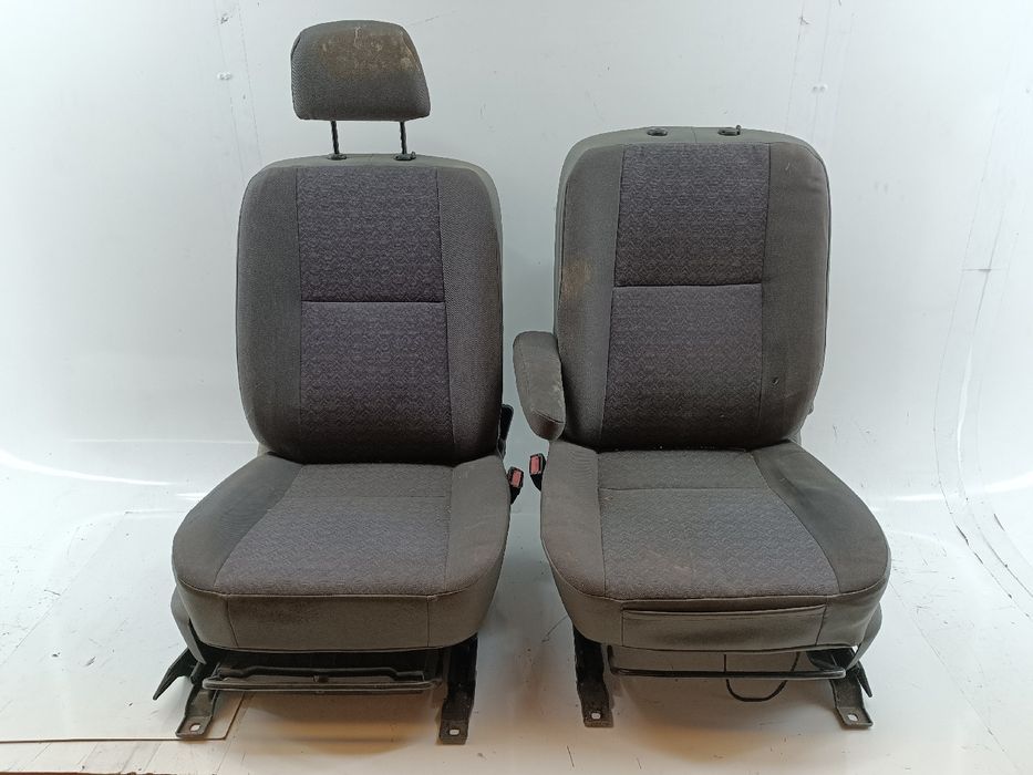 Bancos Frente - FORD Transit Connect (P65_, P70_, P80_) | 02 -