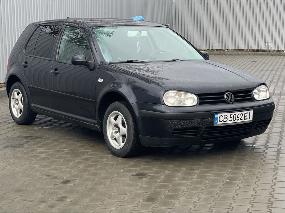 Volkswagen Golf IV 2000р 1.6mpi автомат газ/бензин