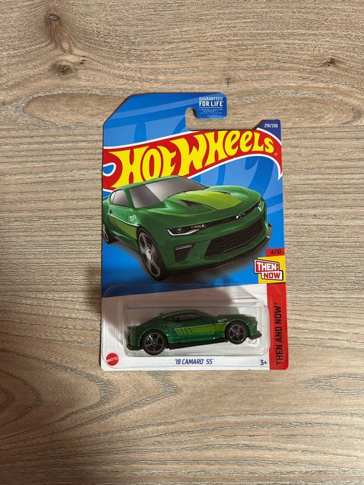 Hot wheels Camaro SS Green Камаро та Ford GT-40 White Форд Хот вілс