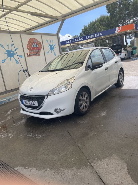 Vendo meu peugeot 208 diesel
