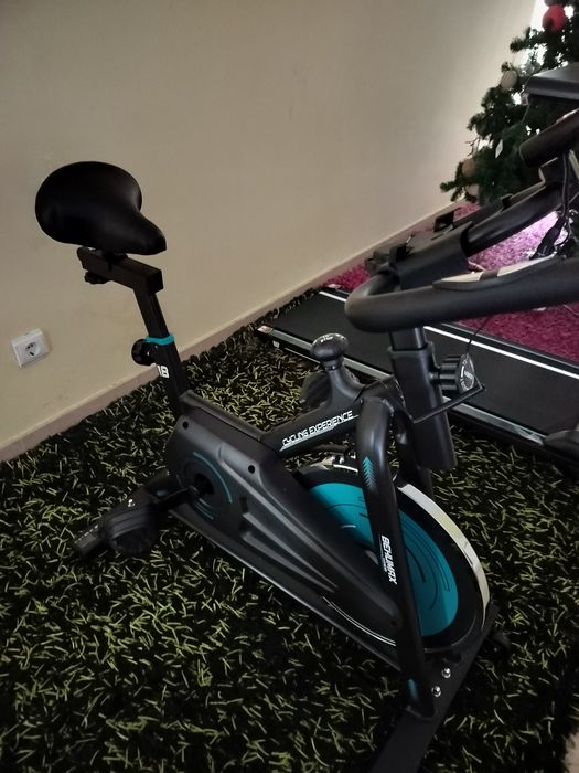Bicicleta estática semi-profissional como nova com garantia