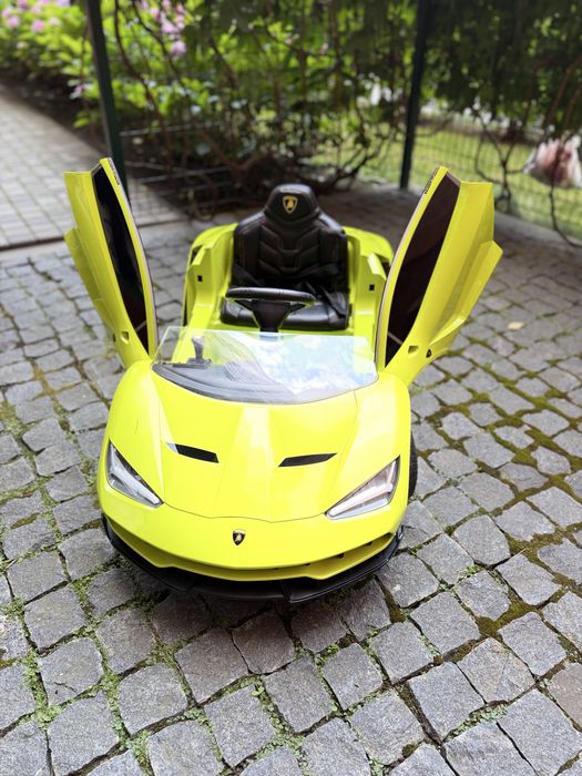 Дитячий електромобіль  lamborghini  centenario