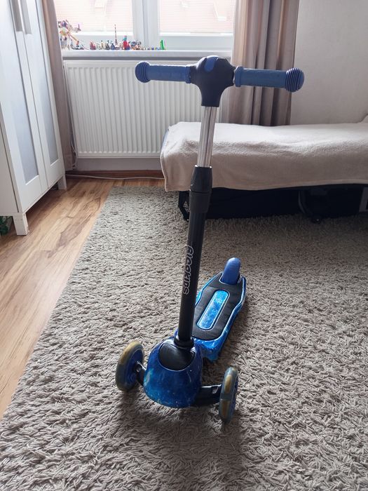 Hulajnoga dziecięca balansowa niebieska