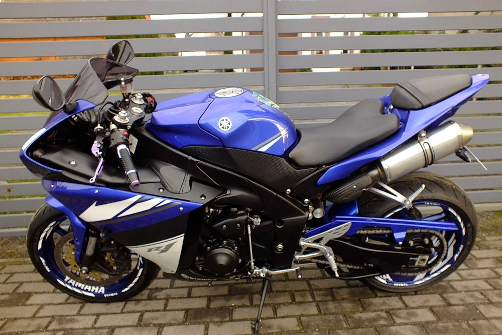 Yamaha r1 2009 rn22 yzf 1000