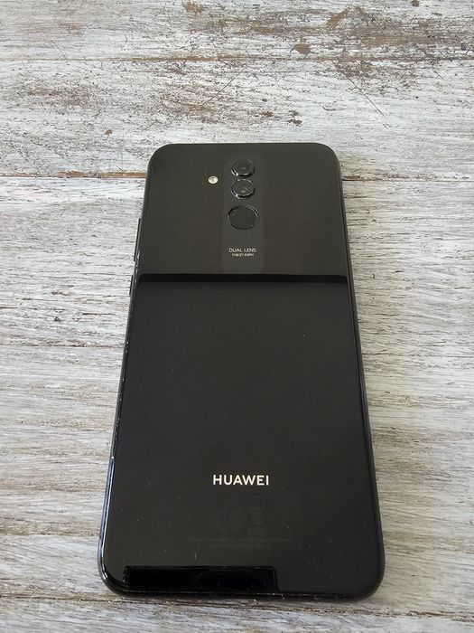 Huawei Mate 20 Lite 4GB ram 64 tom stan db 2x szkło etui