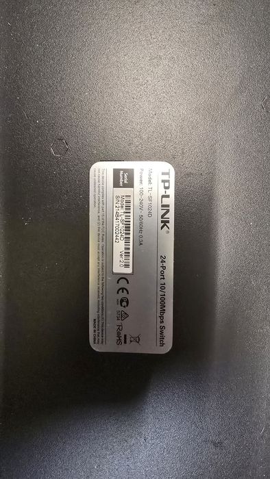 Switch TpLink TL SF1024D 24 porty 10/100Mbps